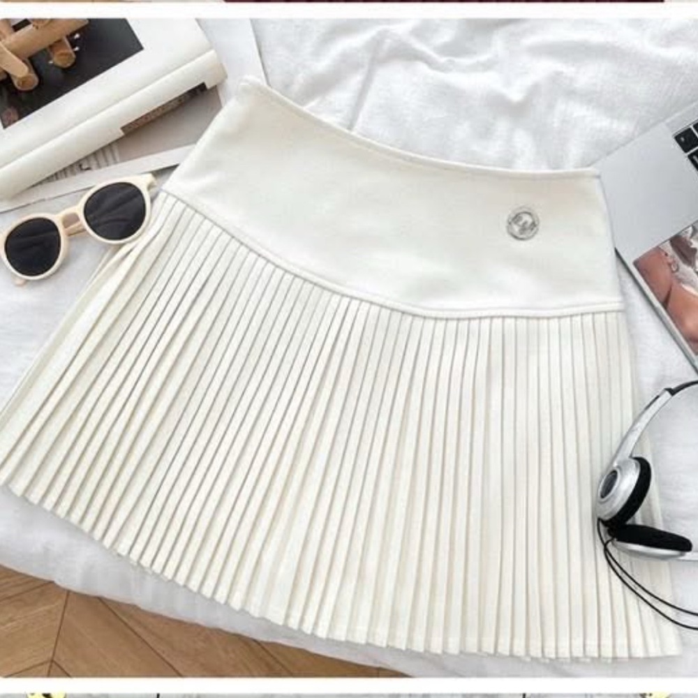 Pleated Skort